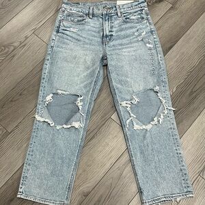 American Eagle Distressed Light Blue Women's Jeans